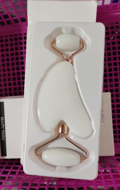 Gua Sha & Roller - Pierre Naturelle